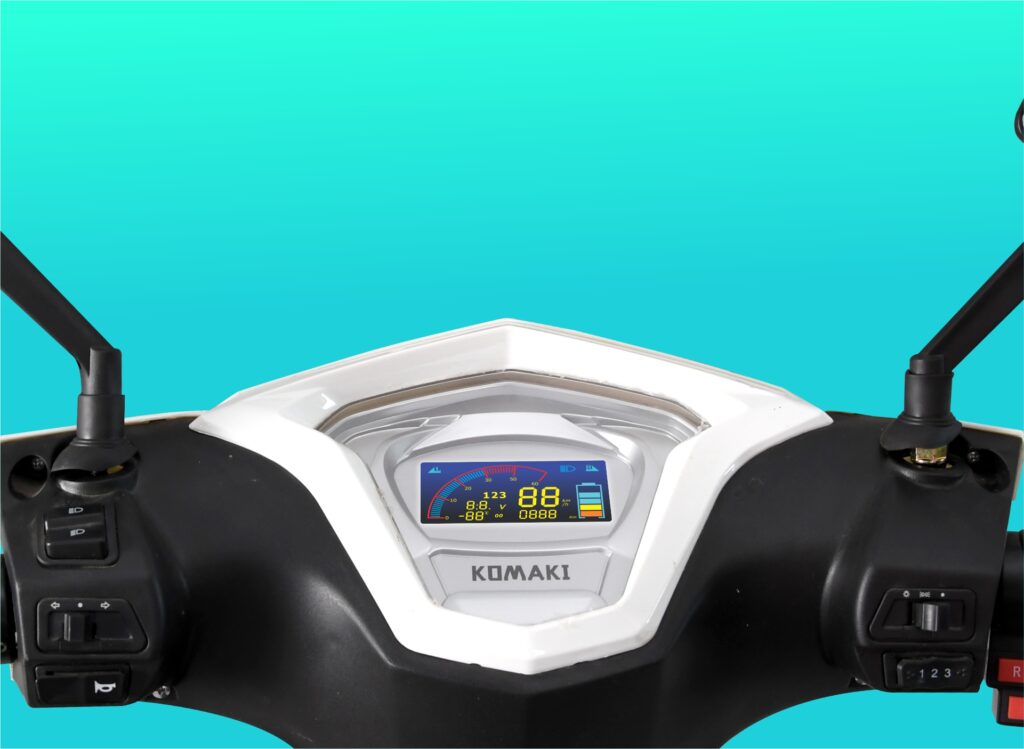 https://e-vehicleinfo.com/evdekho/evehicle/komaki-xgt-km/
