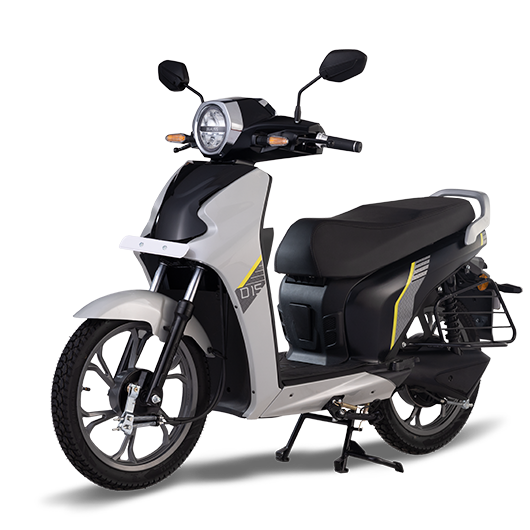 https://e-vehicleinfo.com/evdekho/evehicle/bgauss-d15/