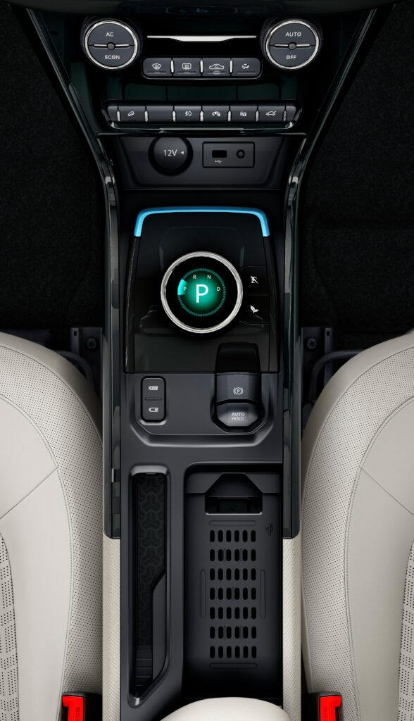 https://e-vehicleinfo.com/evdekho/evehicle/tata-nexon-ev-max/