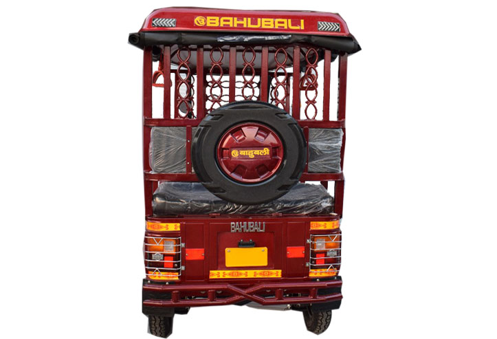 https://e-vehicleinfo.com/evdekho/evehicle/shri-barsana-electric-bahubali-loader