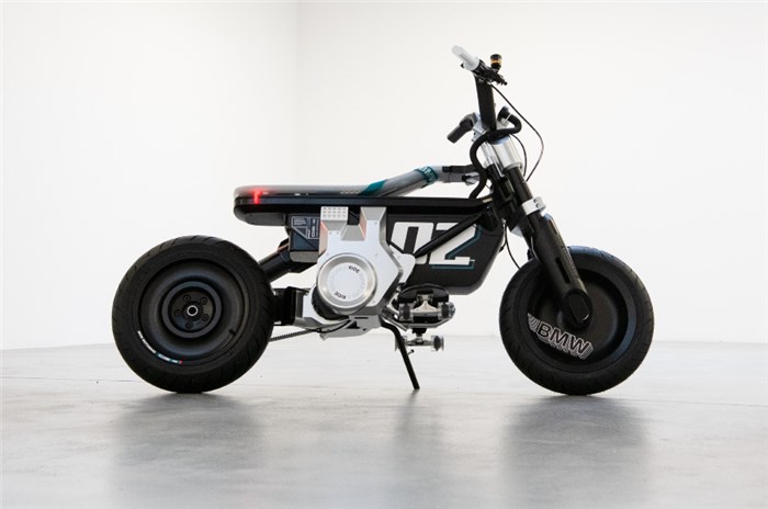https://e-vehicleinfo.com/global/bmw-ce-02-a-lightweight-electric-bike-presented-at-metaride/