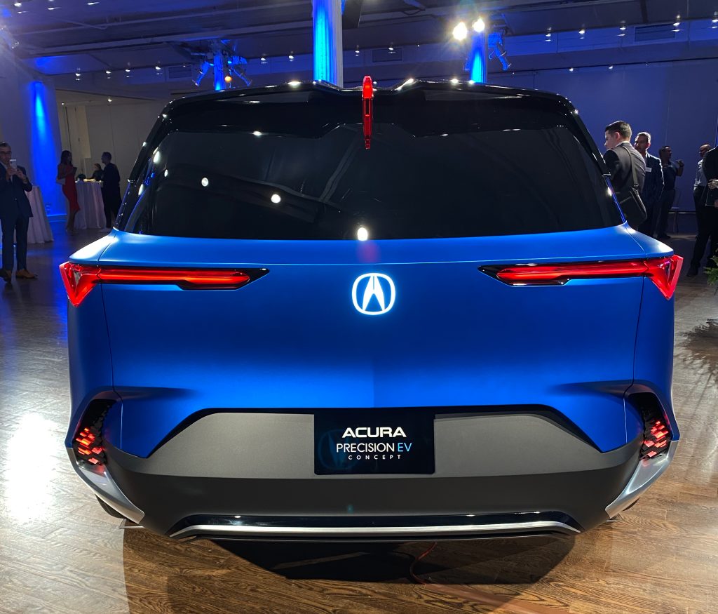 https://e-vehicleinfo.com/global/acura-revealed-its-first-electric-car-acura-zdx-and-zdx-type-s/