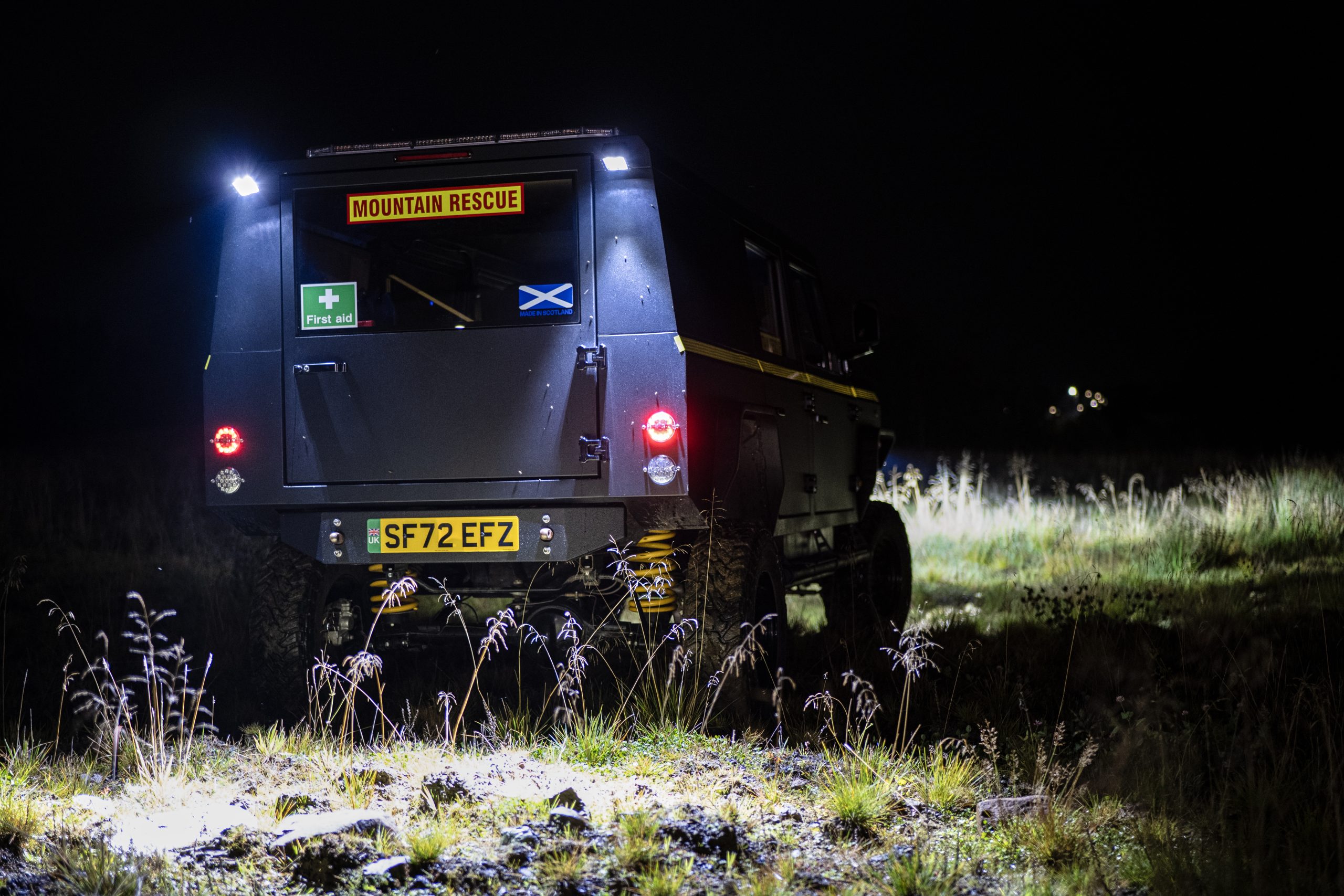 https://e-vehicleinfo.com/global/munro-unveils-mk-1-mountain-rescue-edition-electric-truck/