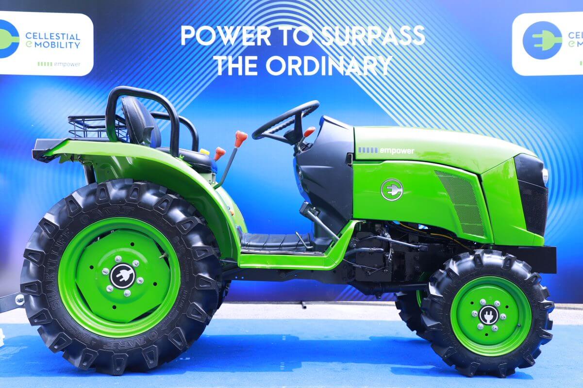 https://e-vehicleinfo.com/cellestial-redefines-the-future-with-indias-first-electric-tractor/