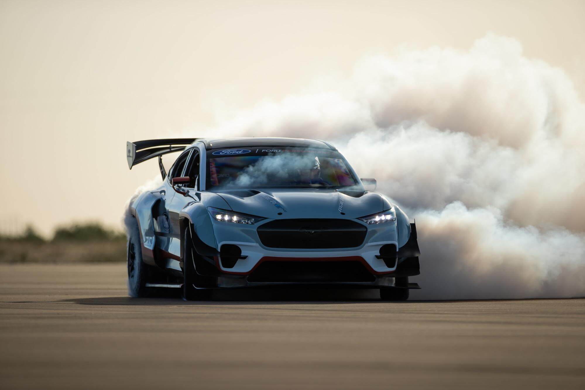 https://e-vehicleinfo.com/ford-mustang-mach-e-price-performance-and-powertrain/