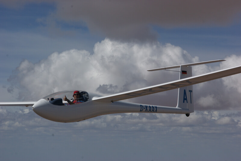 https://e-vehicleinfo.com/electric-hybrid-electric-aircraft-propulsion-systems/