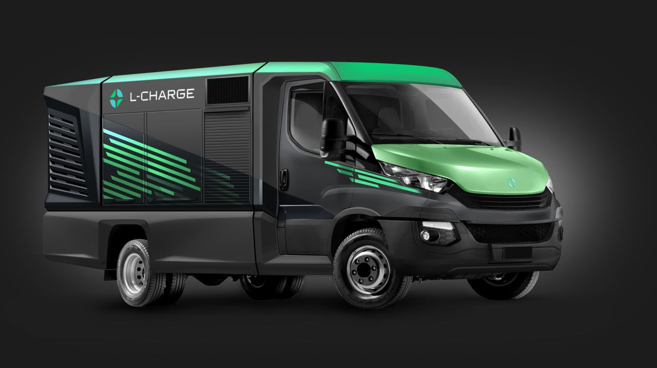 https://e-vehicleinfo.com/mobile-ev-charger-on-clean-fuels-for-london-debuts/