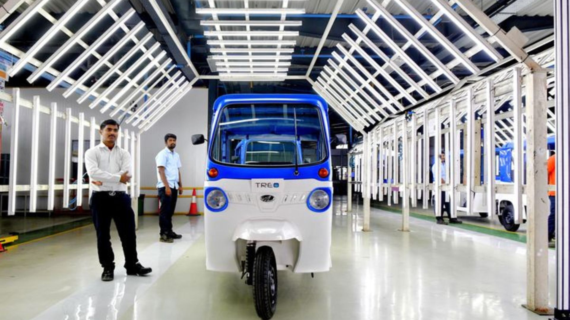 https://e-vehicleinfo.com/electric-rickshaw-future-benefits-ev-revolution-india/