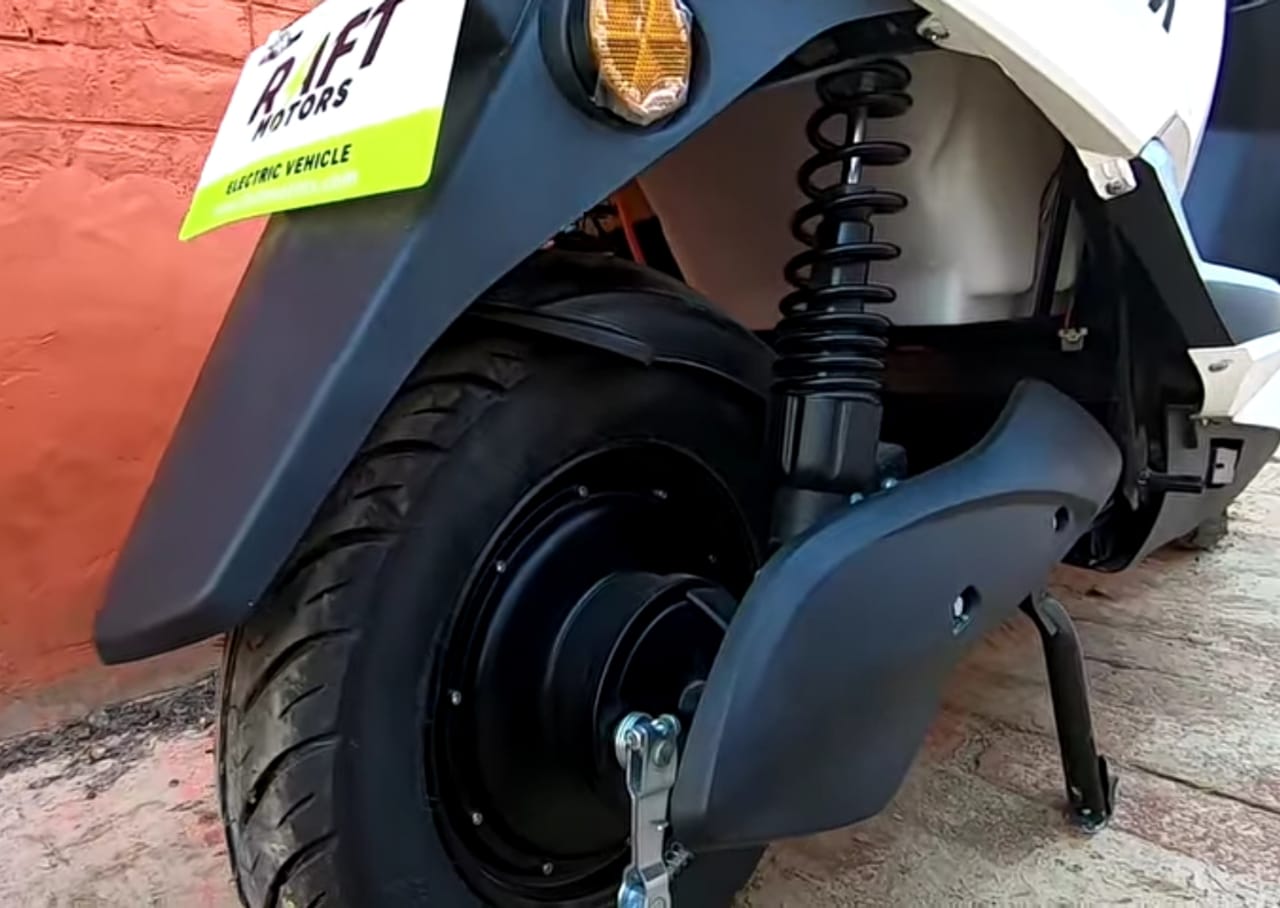 https://e-vehicleinfo.com/indus-nx-higest-range-electric-scooter-comes-with-450km/