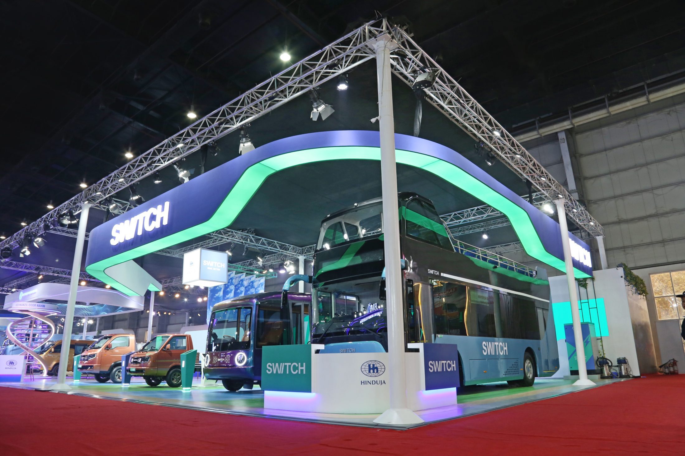 https://e-vehicleinfo.com/switch-mobility-unveiled-switch-eiv-7-electric-bus/