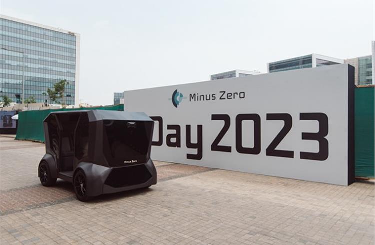 https://e-vehicleinfo.com/indias-first-self-driving-autonomous-car-unveiled-minus-zero-zpod/