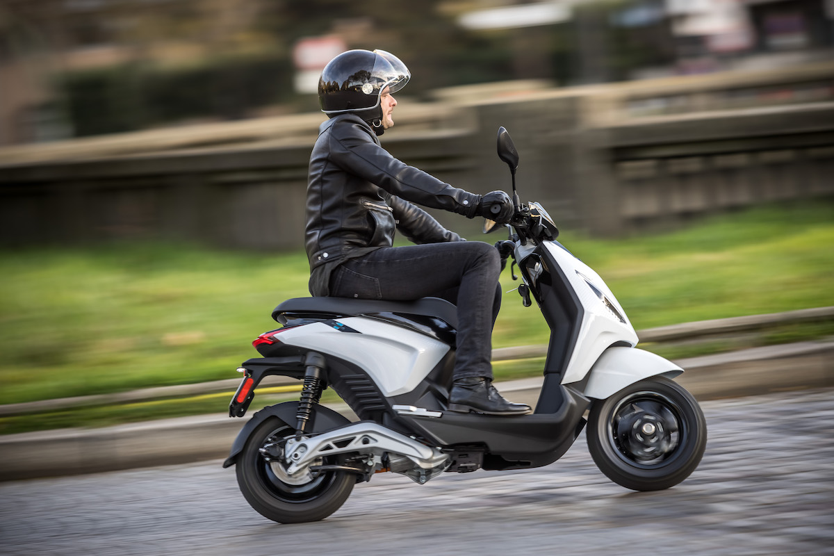 jøde film melodramatiske Piaggio 1+ Electric Scooter: Price, Range & Specifications - E-Vehicleinfo