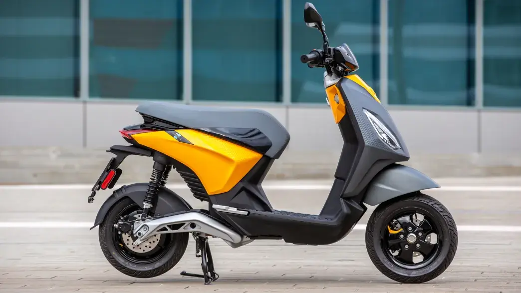 Piaggio 1 1 Piaggio 1+ Electric Scooter Price, Range and Top Features