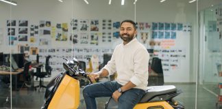 https://e-vehicleinfo.com/river-indie-delivery-begins-in-india-rolled-out-first-electric-scooter/