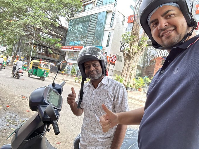 https://e-vehicleinfo.com/ola-restarted-bike-taxi-service-in-bengaluru-with-s1-electric-scooter/