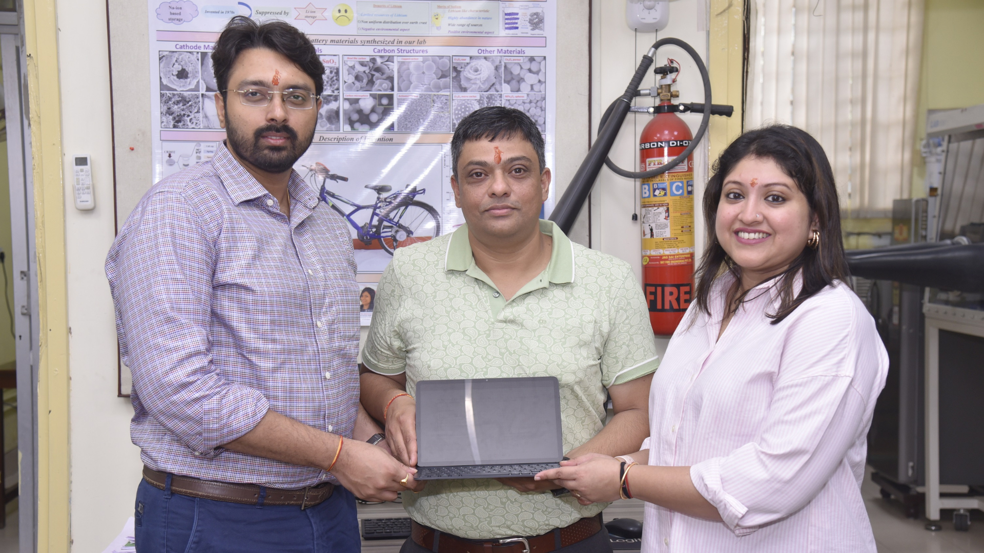 https://e-vehicleinfo.com/universe-mobility-collaborate-with-iit-kharagpur-to-develop-sodium-ion-battery/