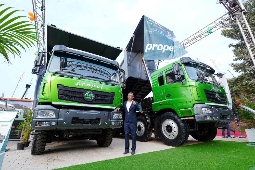 https://e-vehicleinfo.com/propel-industries-debuts-indigenous-ev-dump-trucks-at-excon/