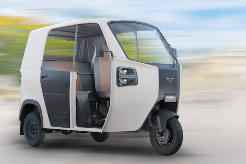 Montra Electric Super Auto 1 Top 10 Longest Range Electric Rickshaws in India 2024