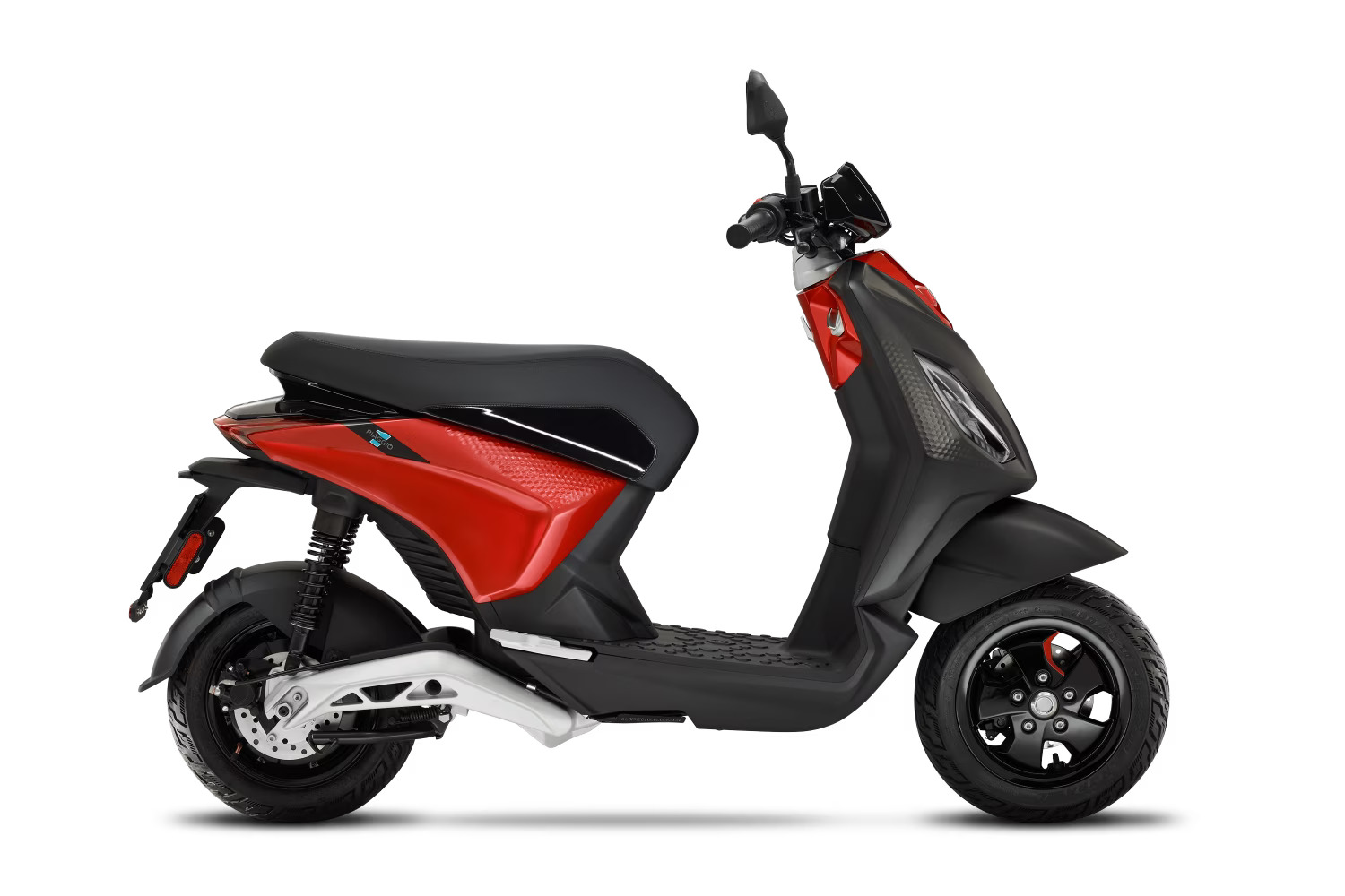 Piaggio 1 Battery Capacity Piaggio 1, 1+ and Acitve Electric Scooter's Price, Range, and Specs