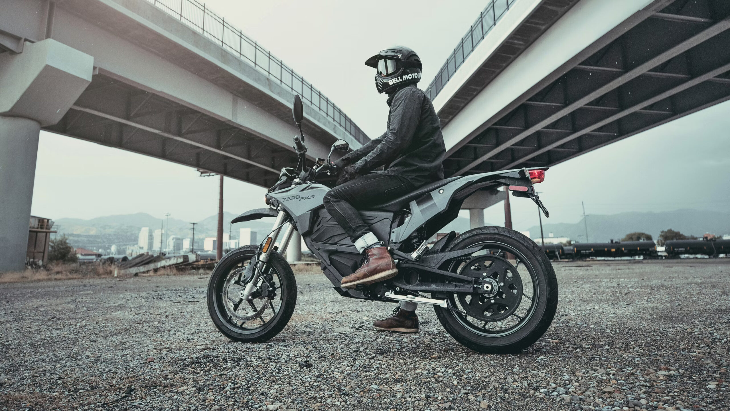 ZERO FX ZF7.2 ZF3.6 in 2022 scaled Top 5 Fastest Electric Dirt Bikes for Adults https://e-vehicleinfo.com/top-5-fastest-electric-dirt-bikes/