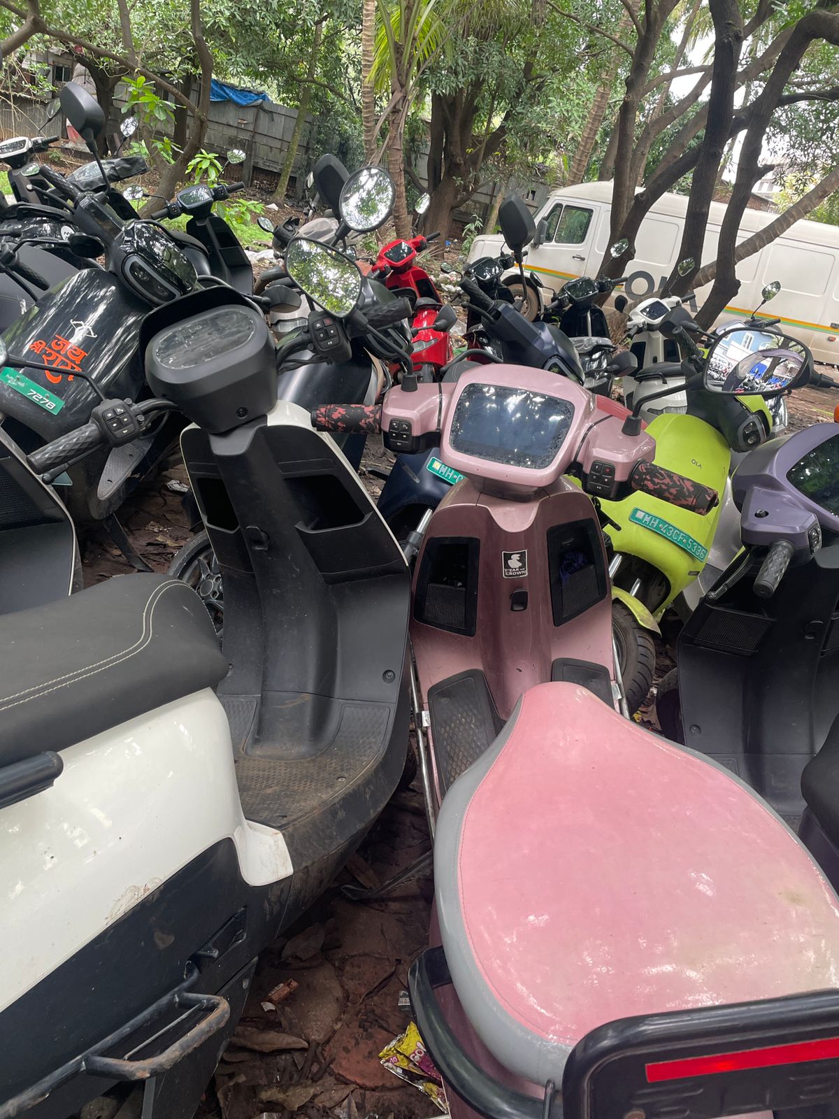 GVfY51CXMAAZeU 1 Ola Scooter Owners Furious Over Endless Service Delays