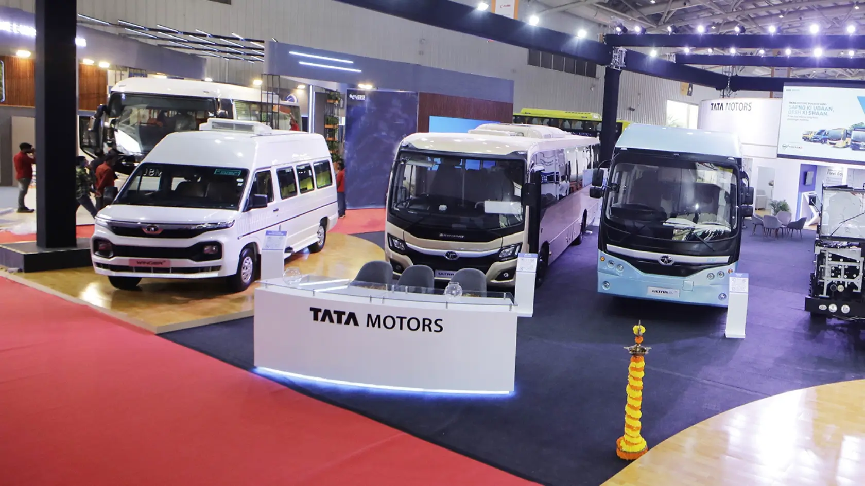 Tata Unveils Ultra EV 7M 160km range 21 Seater capacity Tata Unveils Ultra EV 7M: 160km range, 21 Seater capacity https://e-vehicleinfo.com/tata-motors-unveils-ultra-ev-7m-electric-bus/