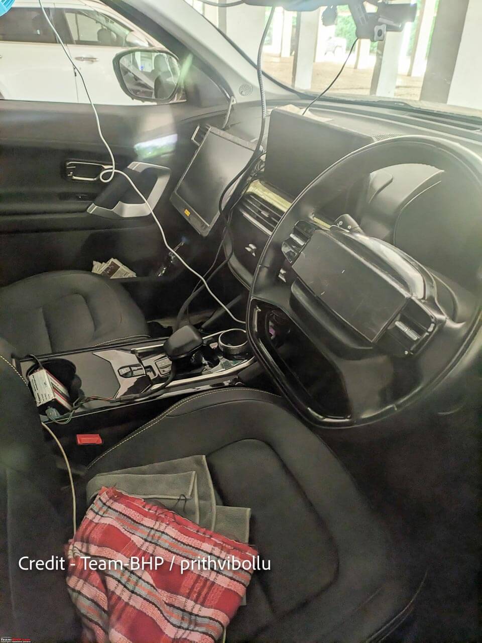 2025 Tata Harrier EV interior 1 2025 Tata Harrier EV Spied: Leaked Specs and Interior Details https://e-vehicleinfo.com/tata-harrier-ev-spied-testing-in-india/