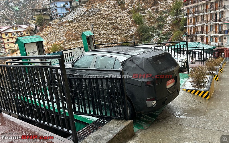 Hyundai Creta EV spotted at a charging spot in Shimla Hyundai Creta EV & Kia Carens EV Spotted: Expected Price, India Launch https://e-vehicleinfo.com/hyundai-creta-ev-and-kia-carens-ev-spotted/