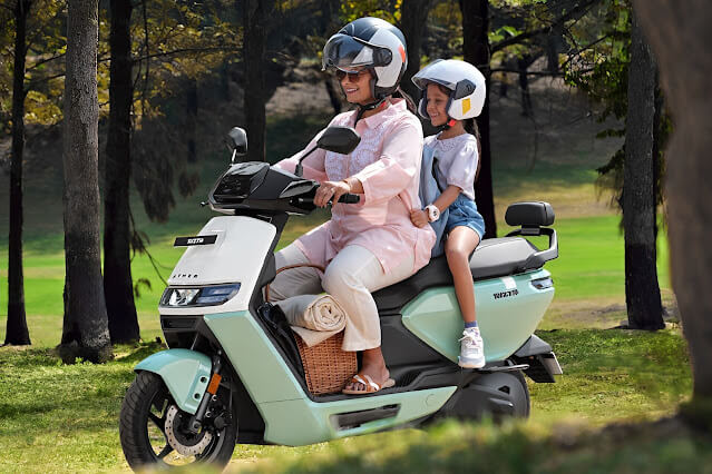 ather rizta seating 1 Rizta - Ather Energy's best-selling electric scooter till October 2024 https://e-vehicleinfo.com/rizta-ather-best-selling-family-electric-scooter/