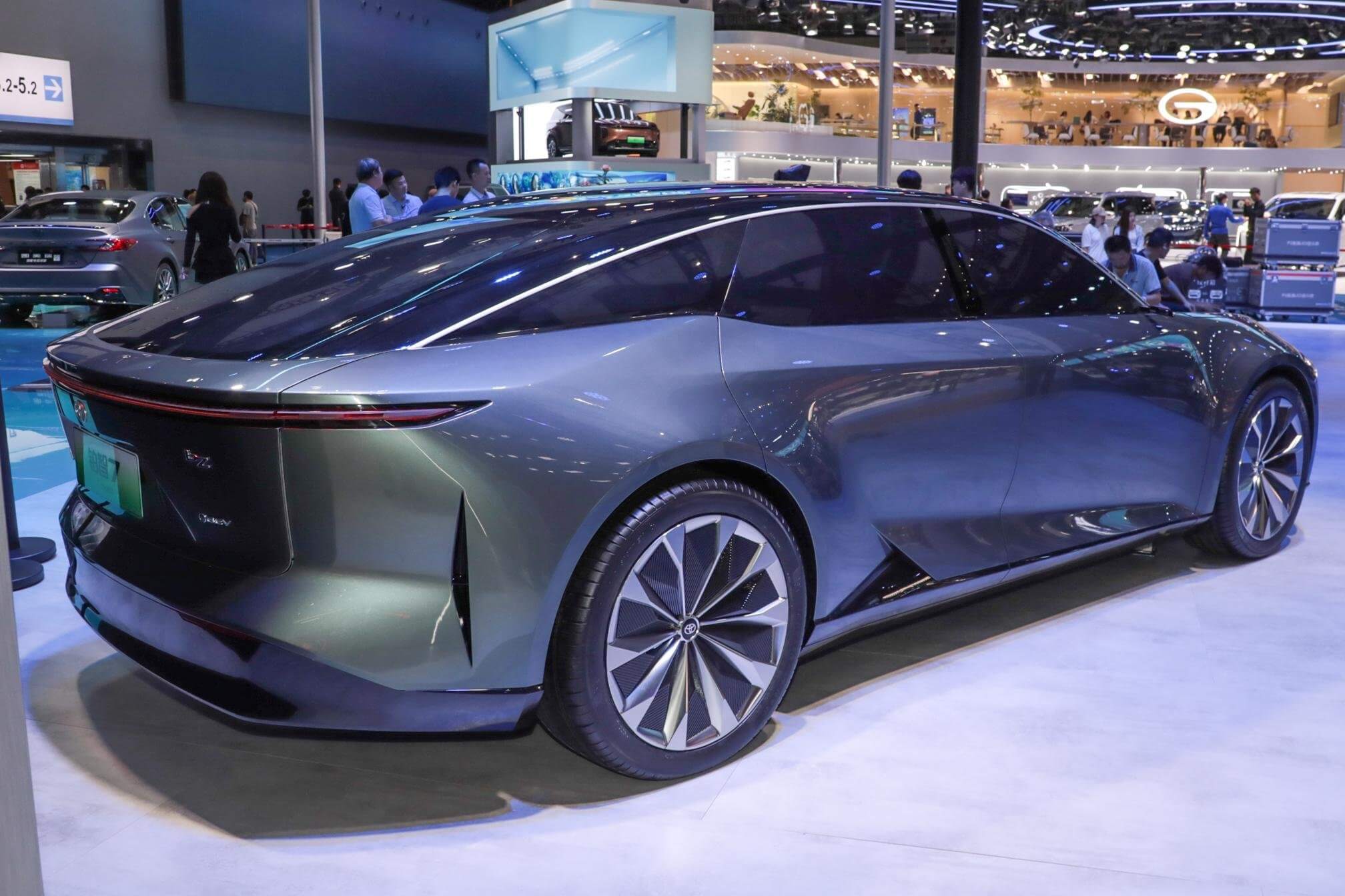 Toyota bZ7 Concept back 1 Toyota bZ7 EV Concept Previews a new Electric Sedan for China https://e-vehicleinfo.com/toyota-bz7-concept-electric-sedan/