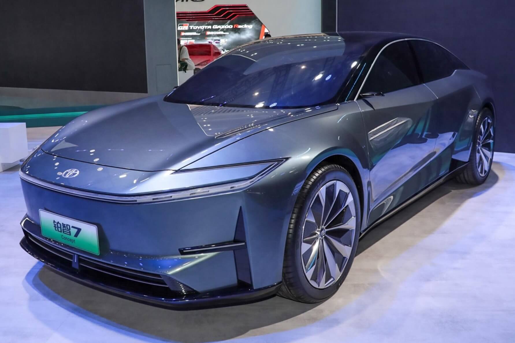 Toyota bZ7 Concept front 1 Toyota bZ7 EV Concept Previews a new Electric Sedan for China https://e-vehicleinfo.com/toyota-bz7-concept-electric-sedan/