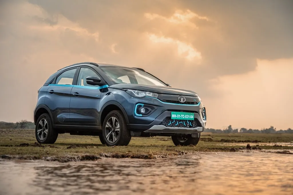 Tata Nexon EV Top 5 Electric Car Brands in India Offering Massive Year-end Discounts https://e-vehicleinfo.com/electric-car-brands-offering-massive-discounts/