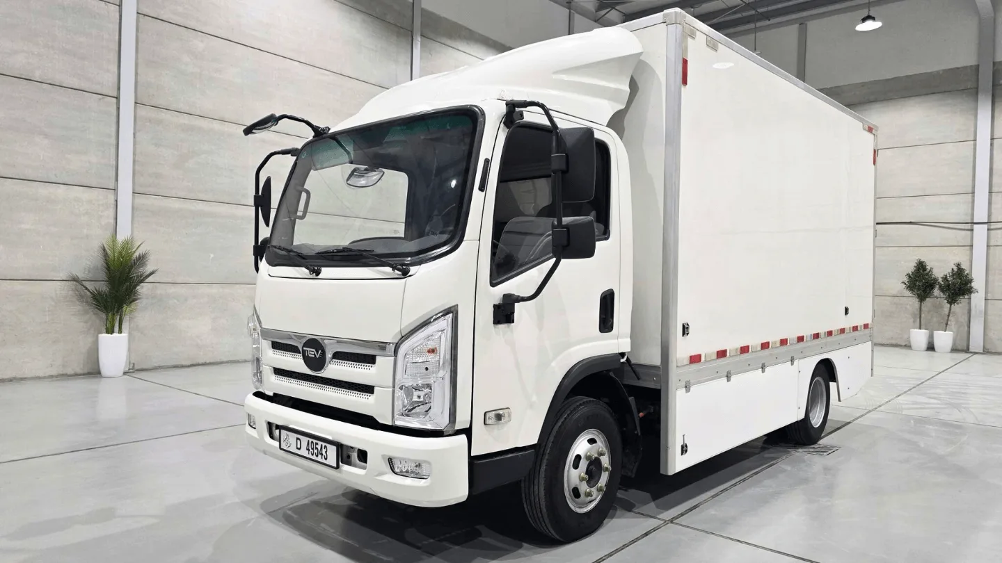 Triton EV Launches First UAE Approved Electric Truck (1)