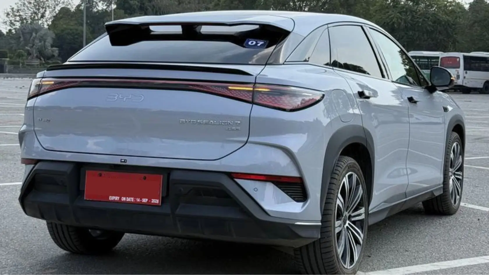 BYD Sealion 7 BYD Sealion 7
