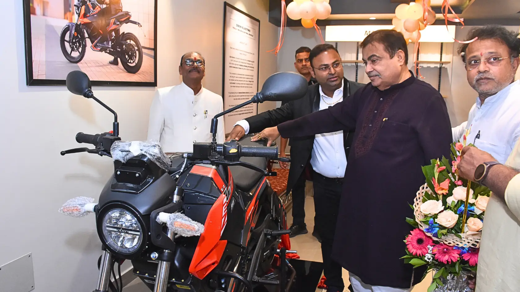 Nitin Gadkari Inaugurates Oben Electric