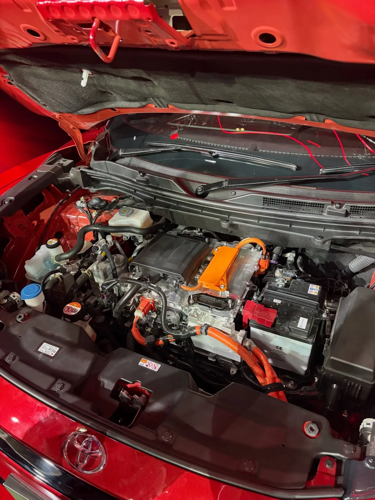 toyota-launches-urban-cruiser-e